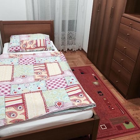 Guest House Seperic Jastrebarsko Esterno foto