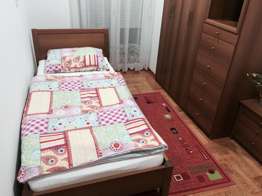 Guest House Seperic Jastrebarsko Esterno foto